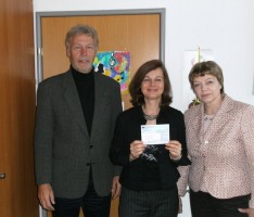 Lions Club Leimen spendet 1.000 Euro der Lindenschule Nußloch