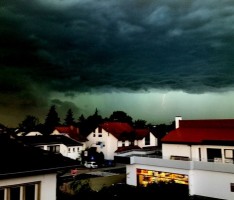 Rekordverdächtig: In Nußloch heftige 21 Millimeter Niederschlag in nur 12 Minuten