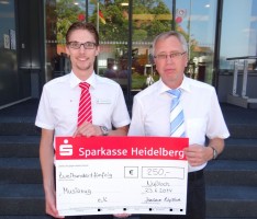 Sparkasse unterstützt Jugendförderung des Deutschen Meisters MV KC Nußloch