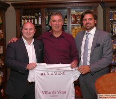„Run 4 Wine“ beim Nußlocher Wiesenlauf – Villa di Vino spendet 1.000 € für Lebenshilfe