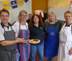 Erstes Herbstfest des Freundeskreises Nußloch-Andernos mit französischen Spezialitäten