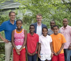 MdB Lars Castellucci besuchte TDKET Projekt im Racket Center in Nußloch