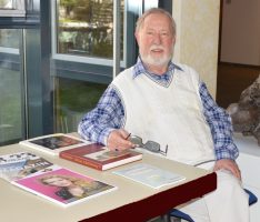 Dieter Degreif spendet 1000,- Euro für den Nußlocher Hilfsfonds