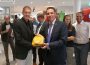 20 zusätzliche Defibrillatoren – Bürgermeister Förster dankt teilnehmenden Unternehmen