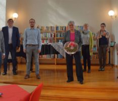 Nußloch: 40-jähriges Dienstjubiläum von Dipl.-Bibliothekarin Jutta Baust