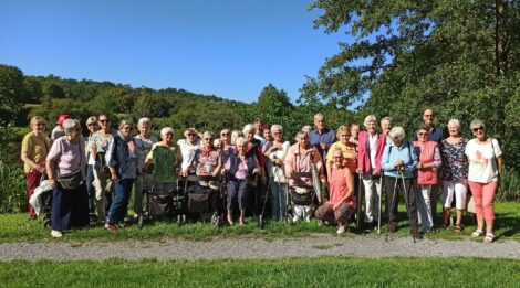Noch wenige Plätze frei: Mit dem Café Augenblick zur Spargelfahrt nach Bruchsal
