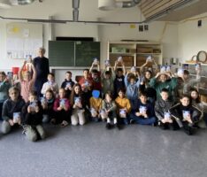 Von Robotern und Abenteuern: Ein inspirierender Lese-Tag der Vierer-Lindis mit Frau Kempf