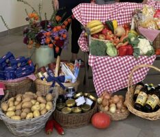 Erntedankaktion der evangelischen Kirche: Lebensmittelspenden für das Lichtblick-Lädl