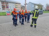 Jugendfeuerwehr bei Löschübung