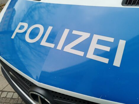 Trickdiebstahl in Leimen: Unbekannte stehlen Goldarmband nach Ablenkungsmanöver