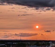 Rauch aus Kanada – Darum sehen die Wolken heute so seltsam aus