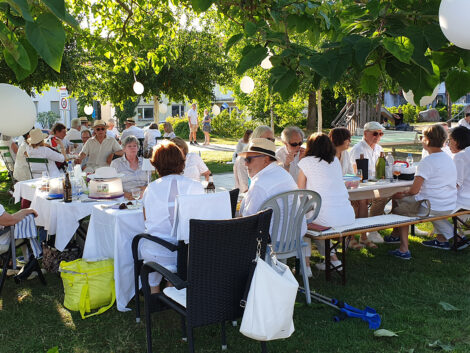 Dîner en Blanc 2025: Sommerabend im Zeichen von Musik und Gemeinschaft
