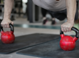 Kettlebell-Training: Effektive Ganzkörperübungen für mehr Kraft und Ausdauer