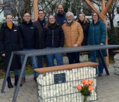 InclusiPic: Ruhebank in Nußloch installiert