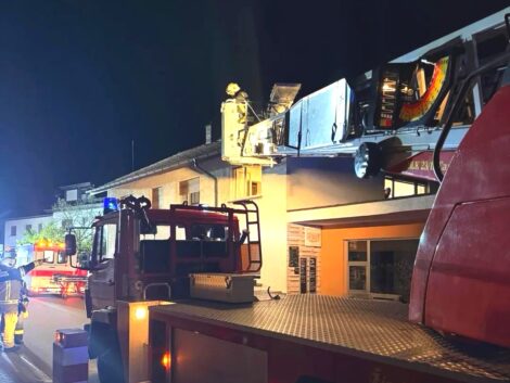 Feuerwehr Nußloch unterstützt den Rettungsdienst in Sandhausen
