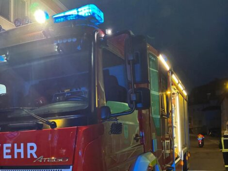 Nußloch: Gemeldeter Gartenhausbrand entpuppt sich als brennende Feuerschale