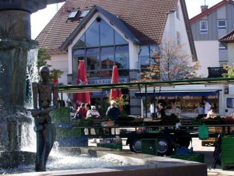 Feiertag am 1. Mai: Wochenmarkt wird vorverlegt auf den heutigen Donnerstag