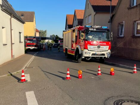 Feuerwehr unterstützt Rettungsdienst in der Massengasse