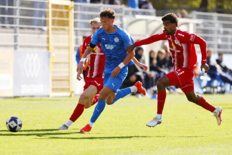 Effizient zum Sieg: FC-Astoria Walldorf bezwingt Hessen Kassel mit 4:1