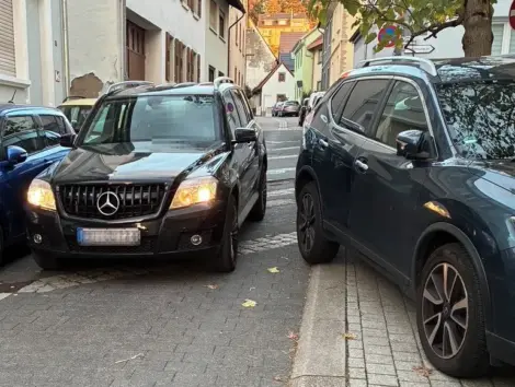 Einsatzfahrzeuge brauchen Platz: Freie Fahrt für die Feuerwehr!